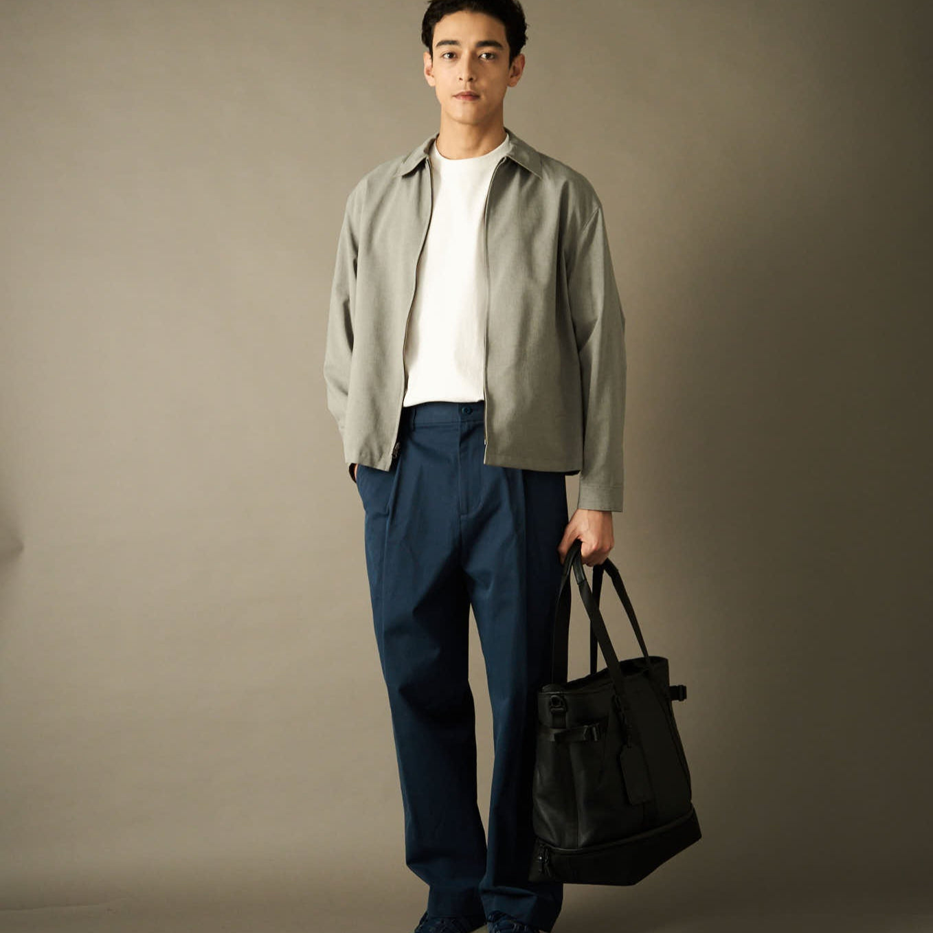 Shifter23-RichBoston- (iceblue)