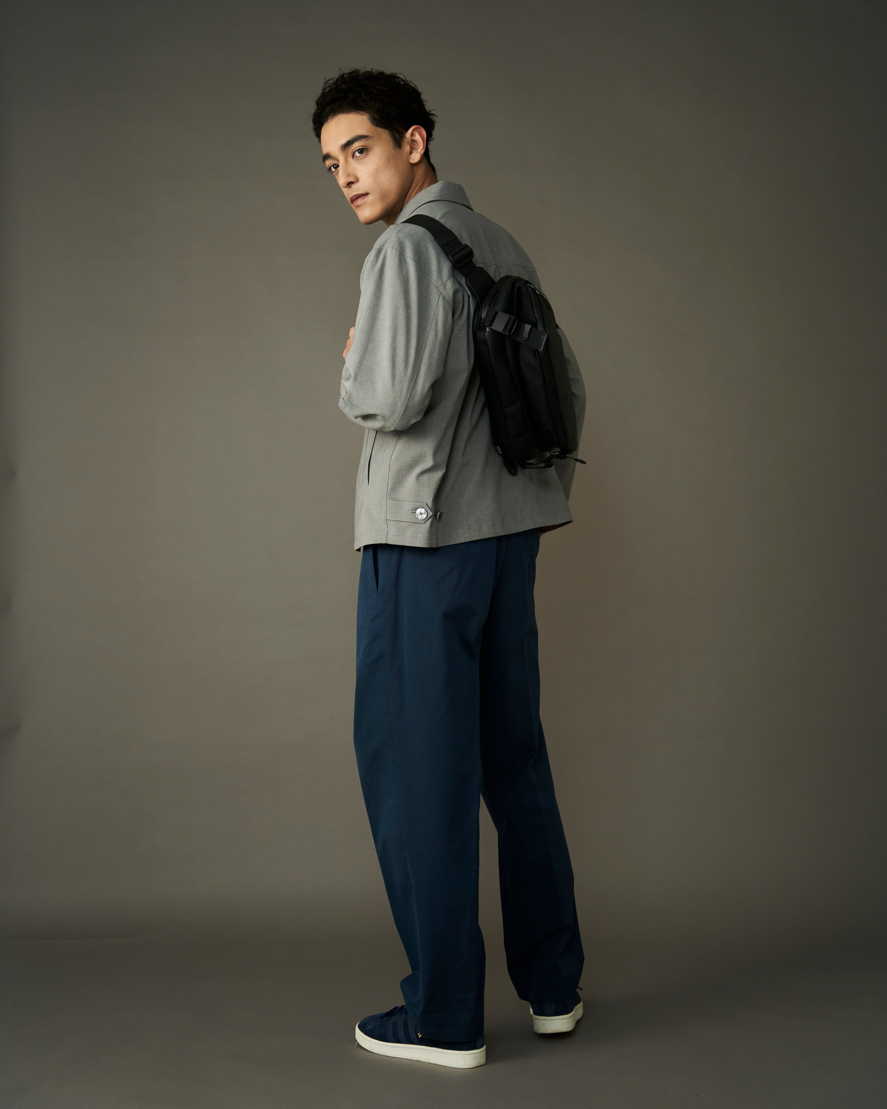 Adjust sling multi bag (iceblue)