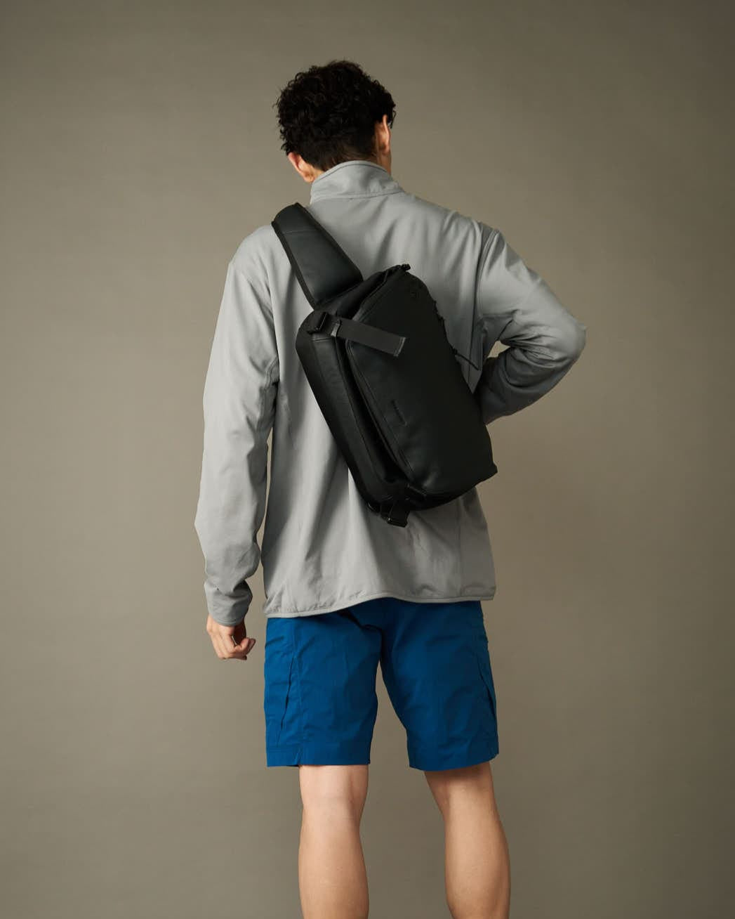 Adjust big sling bag