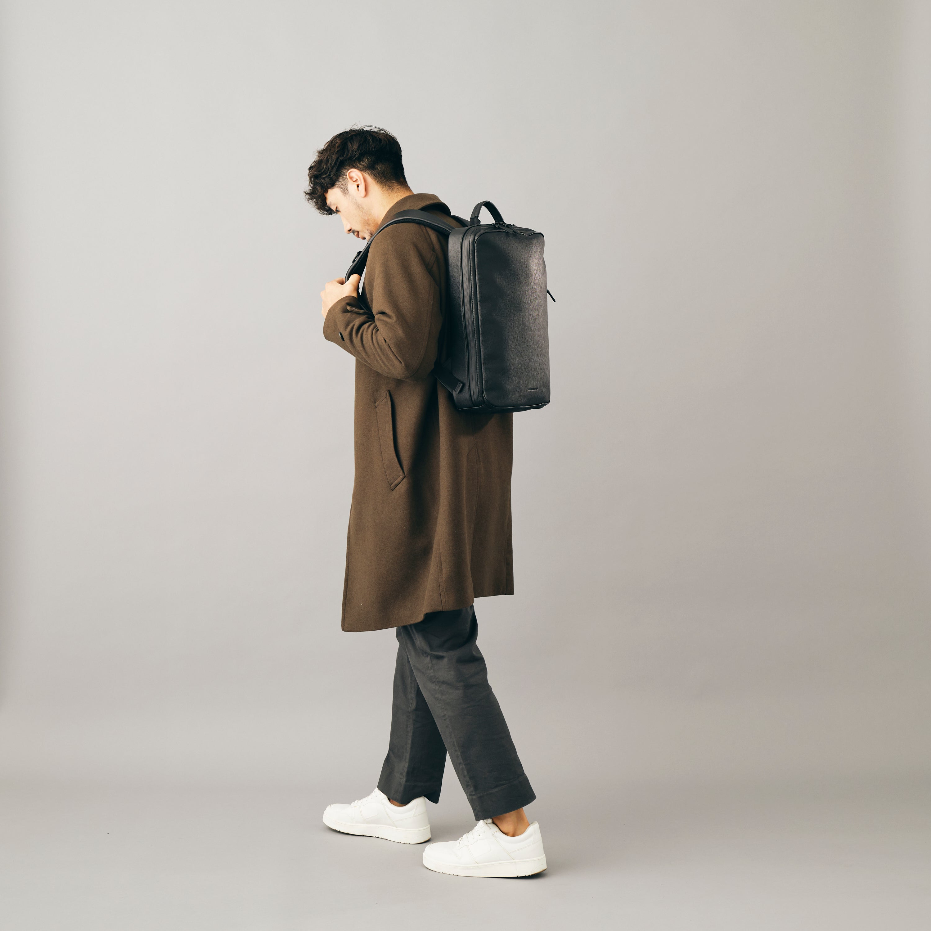 BROSKI AND SUPPLY◇リュック/レザー/BLK-