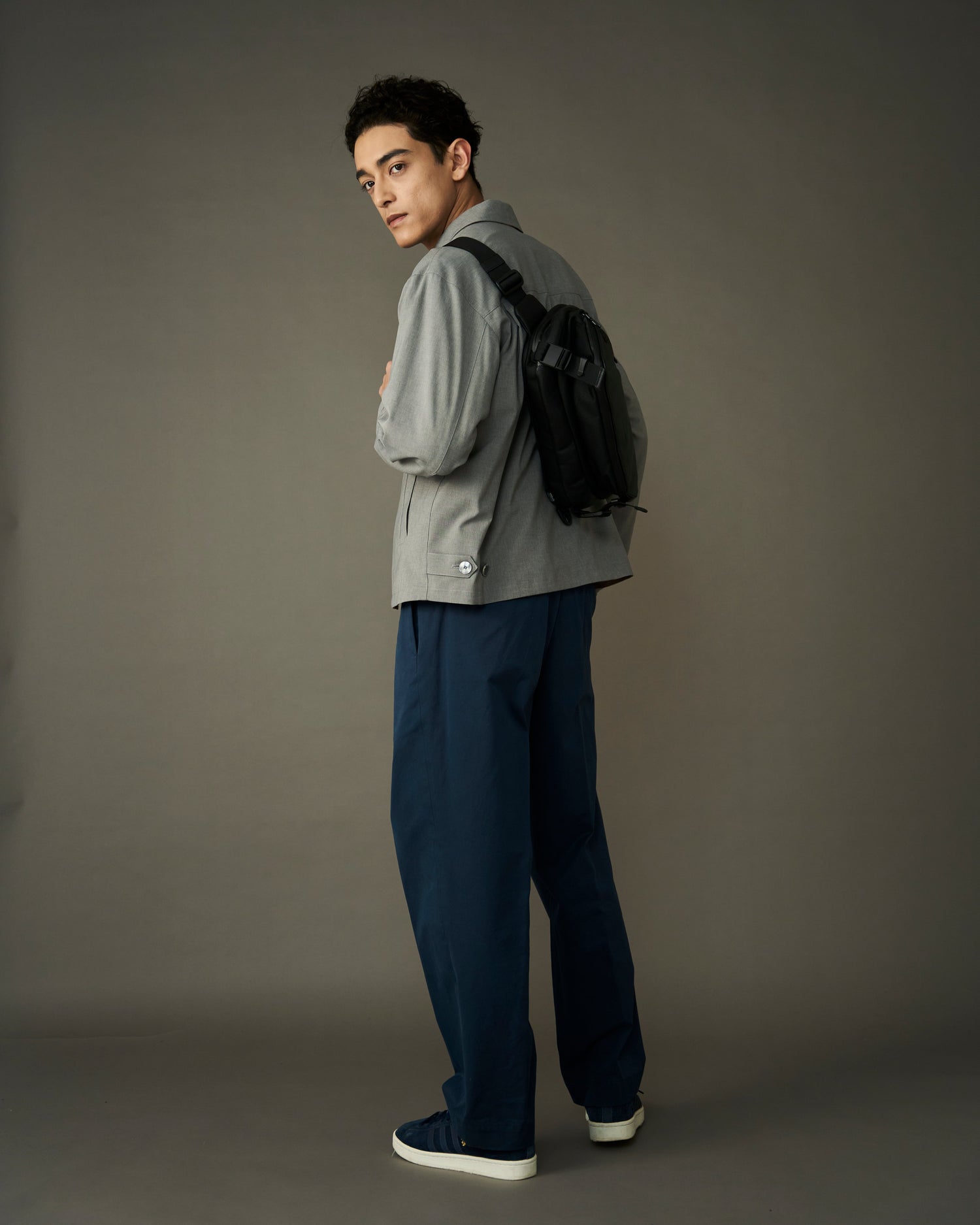 Adjust sling multi bag (iceblue)