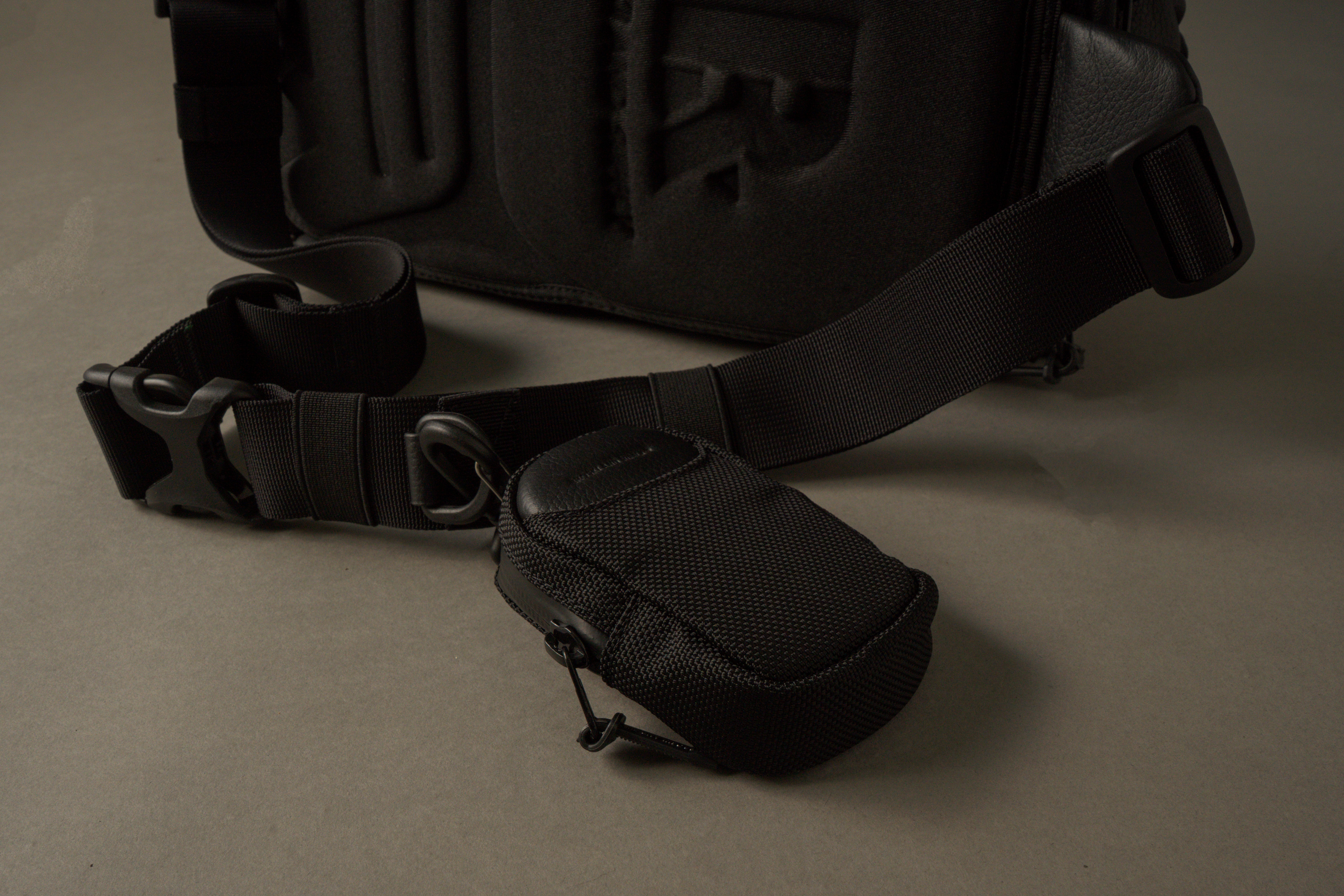 ams12.jpg?v=1759996902&width=1500