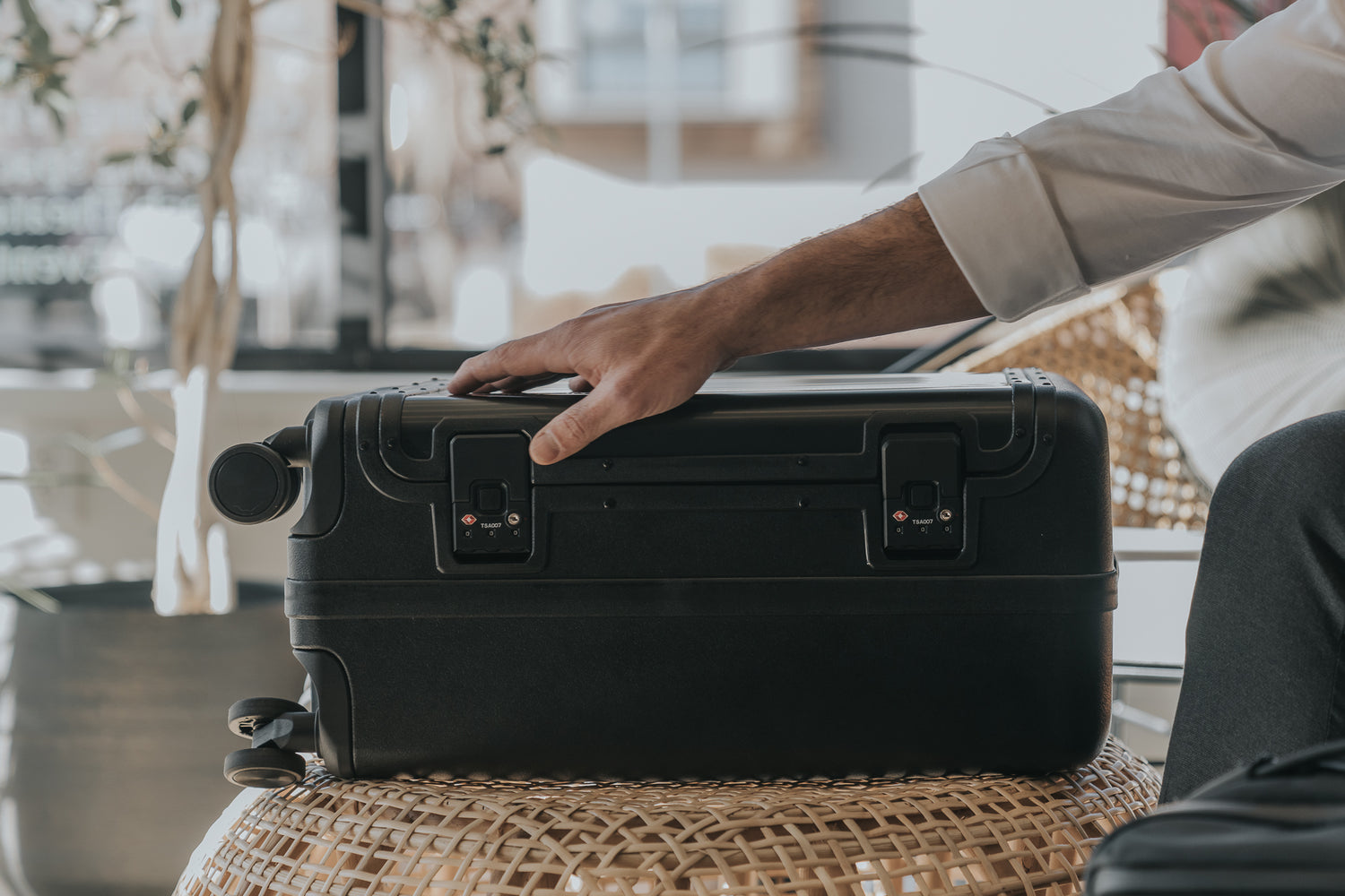 Solstice Carry-on 22