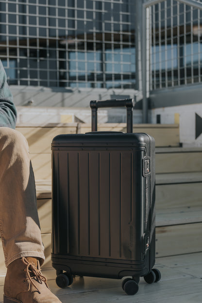 Solstice Carry-on 22