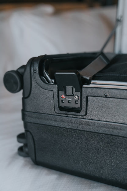 Solstice Carry-on 22