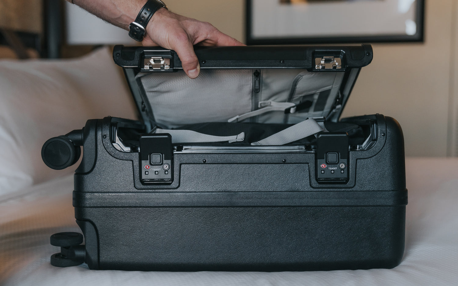 Solstice Carry-on 22